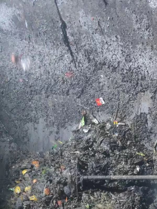 南川污水池清理